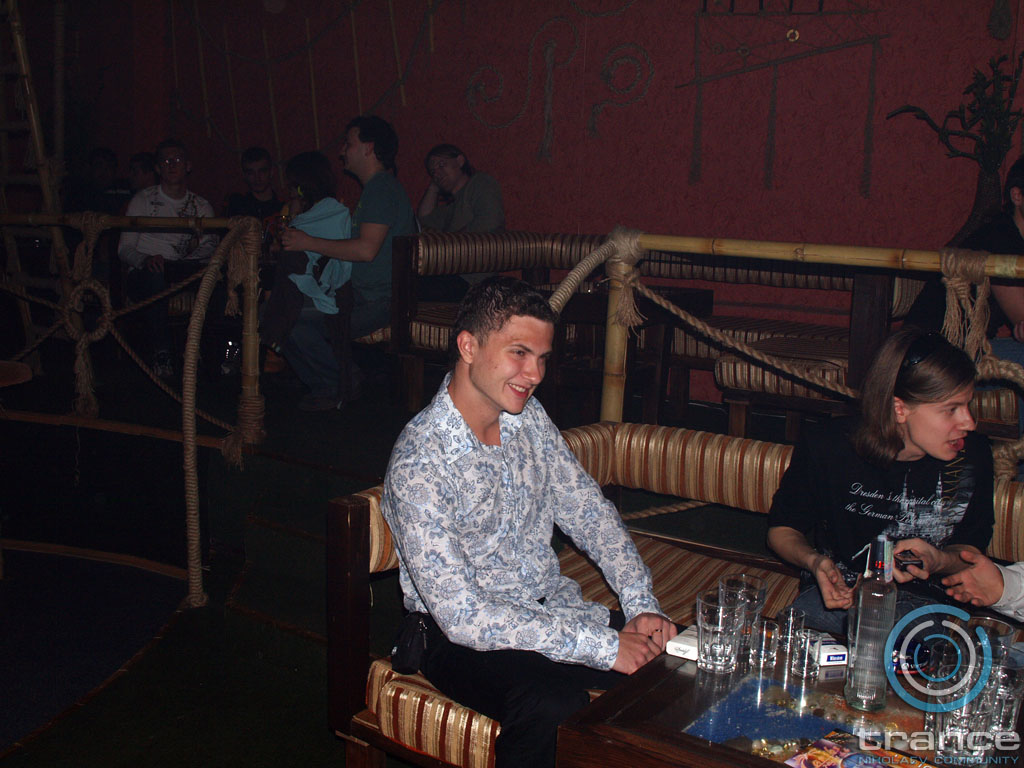 trance_re-born_at_caribs014