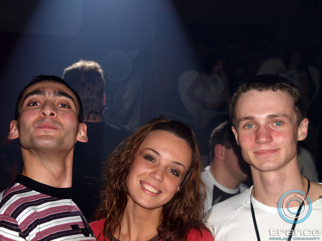 trance_re-born_at_caribs063