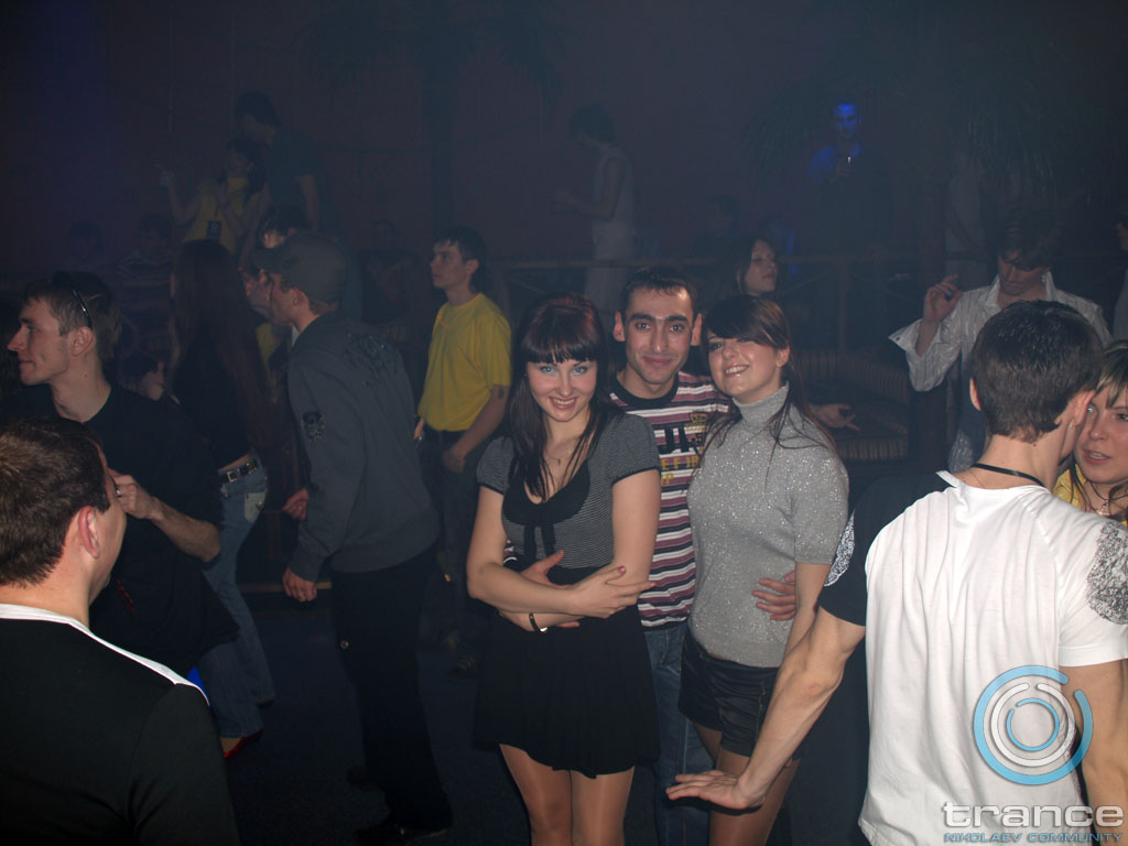 trance_re-born_at_caribs064