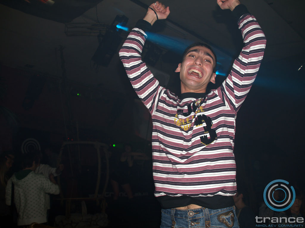 trance_re-born_at_caribs069