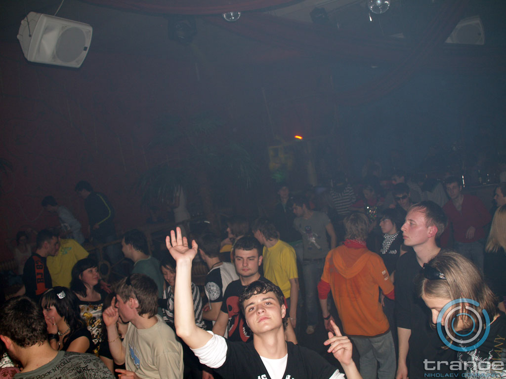 trance_re-born_at_caribs071