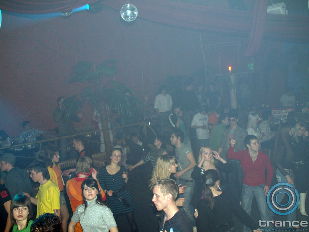 trance_re-born_at_caribs075