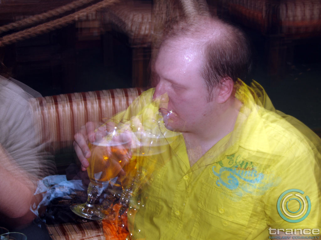 trance_re-born_at_caribs079