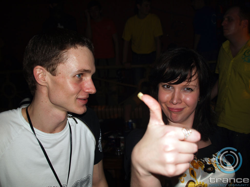 trance_re-born_at_caribs092