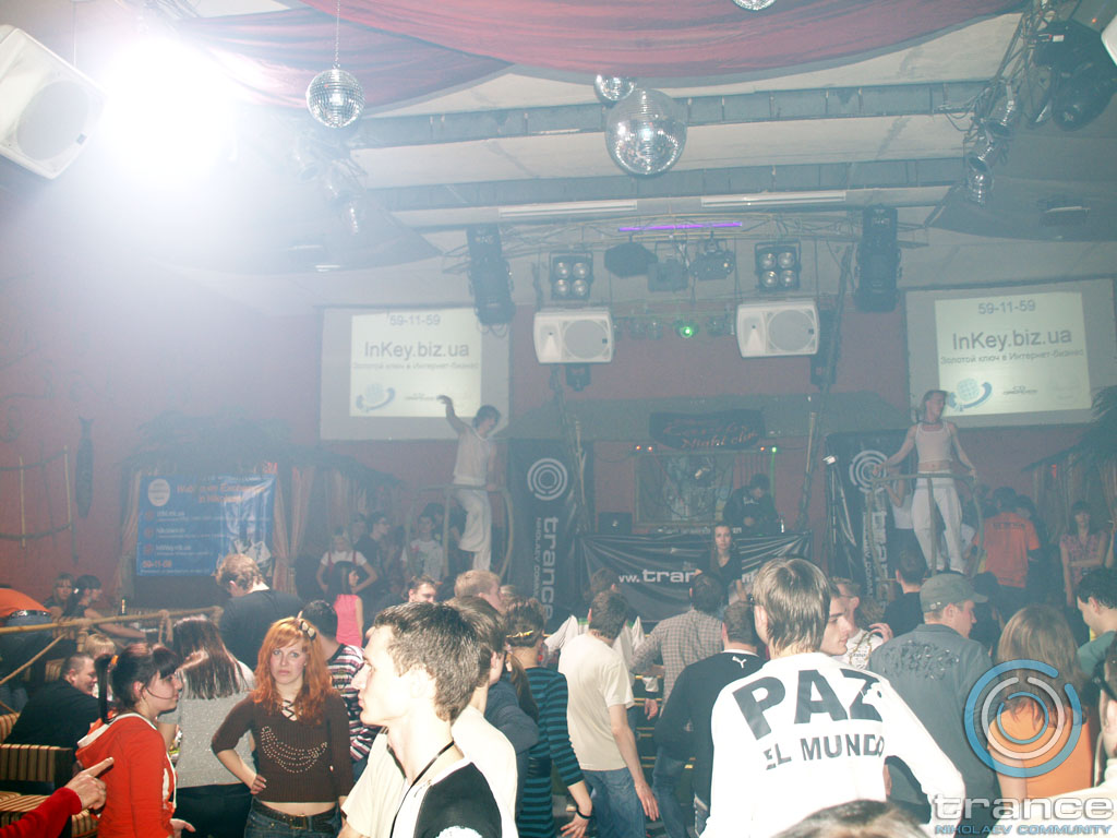 trance_re-born_at_caribs093