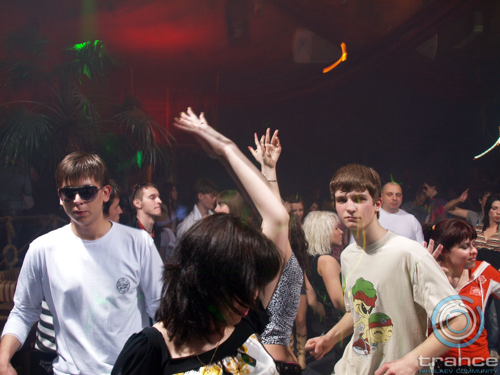 trance_re-born_at_caribs106