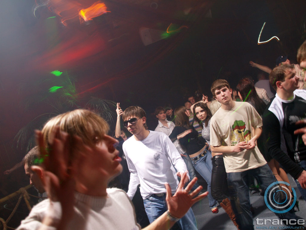 trance_re-born_at_caribs114