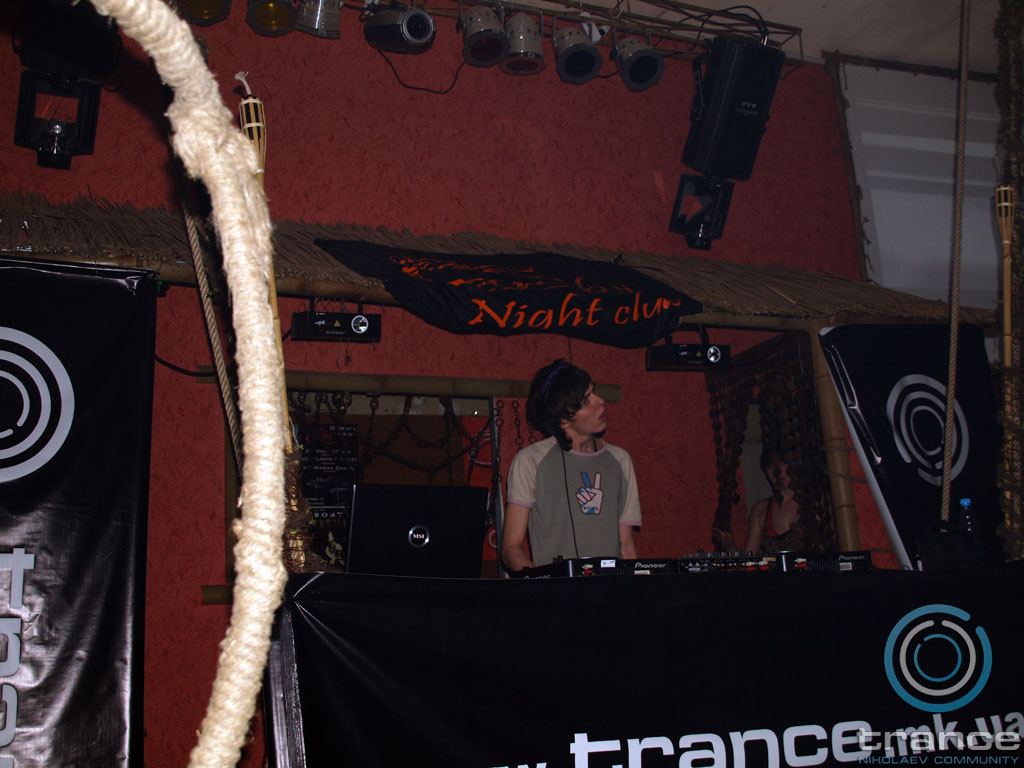 trance_re-born_at_caribs124