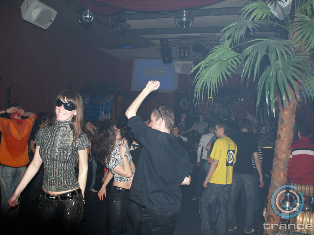 trance_re-born_at_caribs133