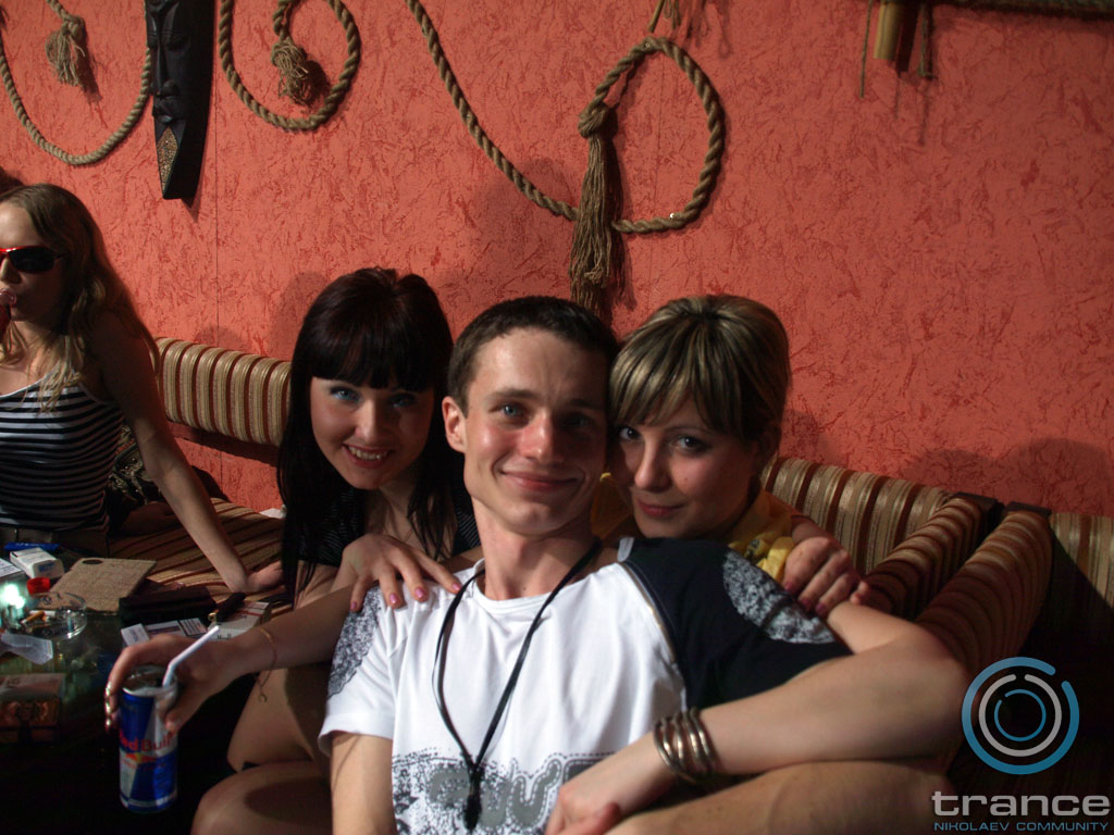 trance_re-born_at_caribs146