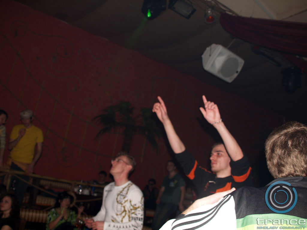 trance_re-born_at_caribs147