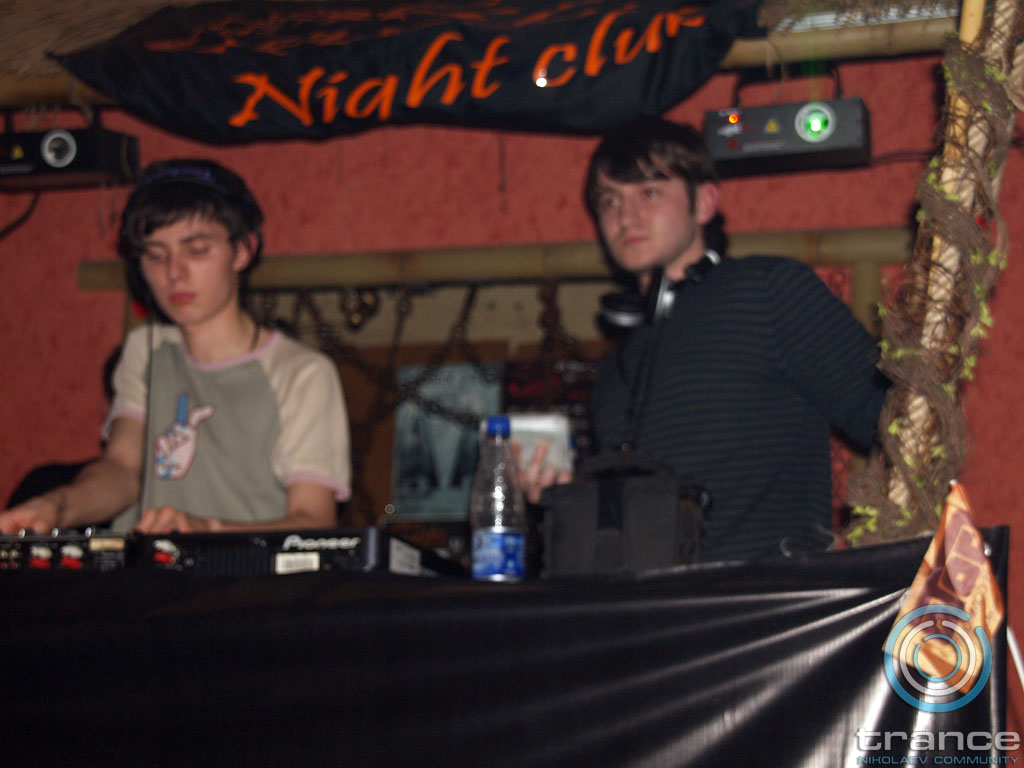 trance_re-born_at_caribs158