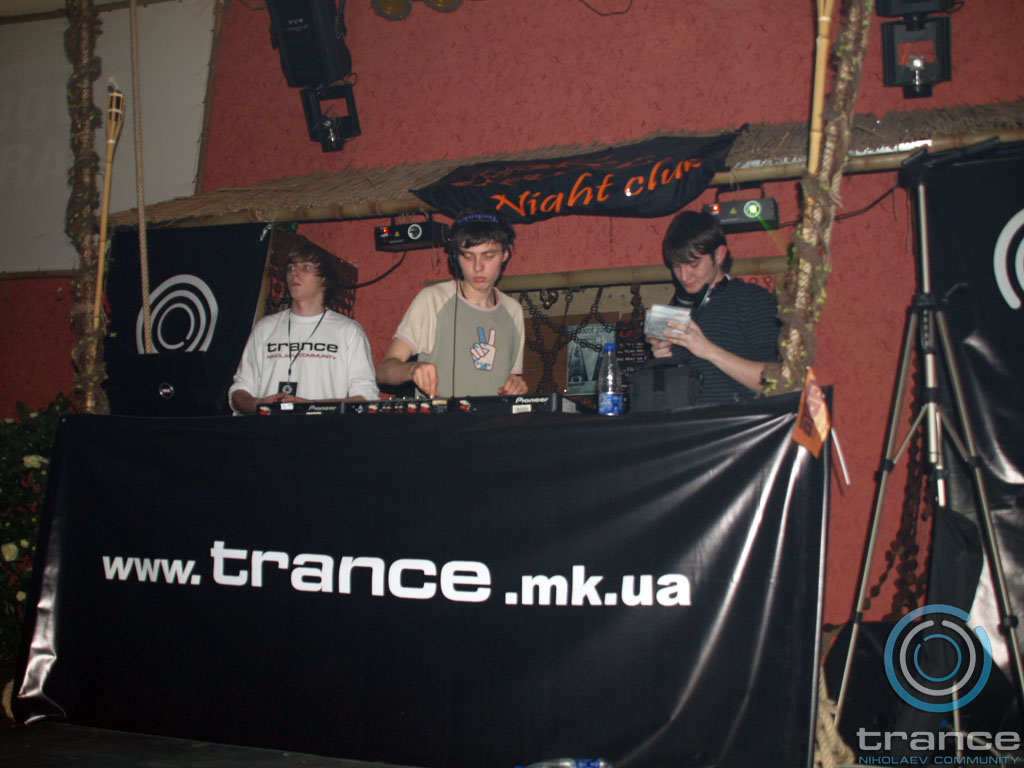 trance_re-born_at_caribs159
